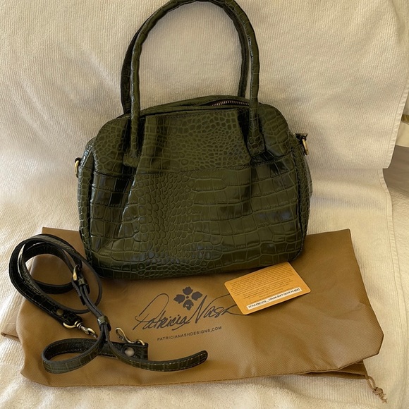 Patricia Nash Handbags - Patricia Nash Green Croc-Embossed Satchel